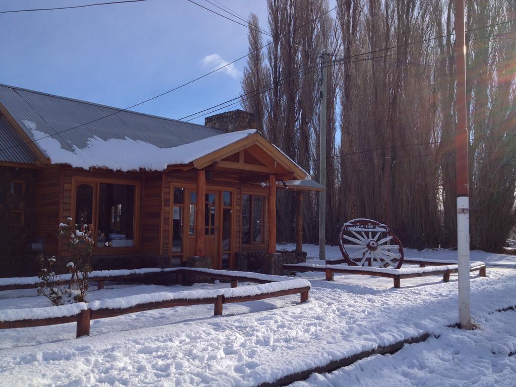 Hosteria Los Nires Ел Калафате Екстериор снимка